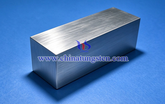 Tungsten Alloy Industrial Machinery Counterweight Picture